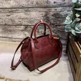 Margaux The Row Fashion 10 Plant Tanned Cowhide Tote Bag Commuter Versatile One Shoulder Crossbody Bag Handbag M54M