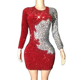 Stage Wear Sexy Stage Sparkly Red Rhinestones Short Dress Mesh Transparent Evening Prom Celebrate Birthday Dress Show Stage Wear d240425