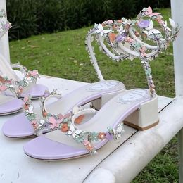 Rene Caovilla Yüksek Topuk Sandalet Kelebek Çiçek Dekoratif 9.5cm Kadınlar Elbise Ayakkabı Yılan Sarılı Ayaklar Yüzler Yaz Açık Ayak Tip İnci Tasarımcı Ayakkabı