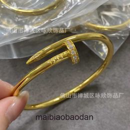 High End jewelry bangles for Carter womens V Gold Head and Tail Diamond Nail Bracelet CNC Hand Inlaid Diamond Couple Style Original 1:1 With Real Logo
