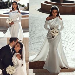 Graceful Mermaid Wedding Dresses Long Sleeves Bridal Gowns With Detachable Train Pleated One Shoulder Neckline Satin Vestido De Novia