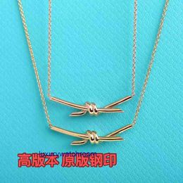 Luxury Tiifeniy Designer Pendant Necklaces V Gold High Edition Diamond Knot Necklace for Women Plated with 18k Kont Gu Ailing Same Style Collar Chain