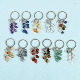 Keychains 10pcs Natural Chip Stone Grape Cluster Tree Of Life Keychain Amethyst Rose Quartz Chakra Keyring Key Holder Car Bag Pendants