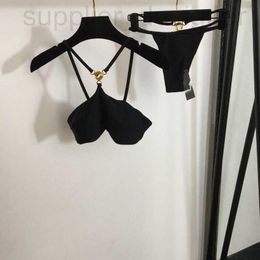 Women's Swimwear designer 2023 Summer New Bikini Split Swimsuit Portrait Gold Button Decorative Back Bra Underwear+Triangle thong ZJZX