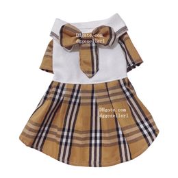 Designer Dog Clothes Brand Dog Apparel Classic Plaid Pattern Puppy Dress with Bowknot Summer Dog Princess Dress Dog Skirt Holiday Pet Dresses for Small Dogs L Y84