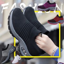 Boots Women Walking Shoes Running Mesh Shoes Fashion Platform SlipOn Sneaker Air Cushion Gym Modern Dance Shoes Men