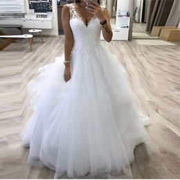 ZJ9210 V-neck Princess Ball Gown Wedding Dress With Tiered Tulle Skirt White Customise Bride Dress Winter Bridal Gowns 2023