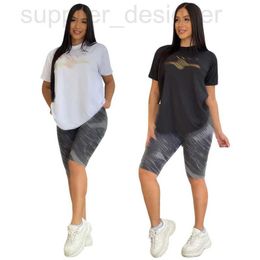 Women's Two Piece Pants designer Q6077 New Summer Hot Stamped Casual Short Sleeve+Shorts Set 1XVL