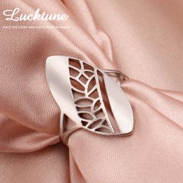 Bands Lucktune Oval Hollow Flower Ring Stainless Steel Exquisite Bride Wedding Rings for Women Fashion Elegant Jewellery Party Gift New