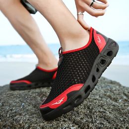 Men Aqua Shoes Outdoor Breathable Beach Shoes Lightweight Quick-drying Wading Shoes Sport Water Camping Sneakers Shoes 240415