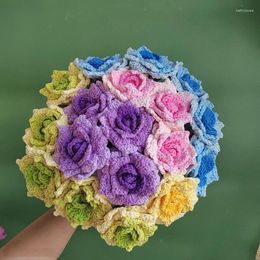 Decorative Flowers 41cm Knited Rose Flower Hand Crochet Finished Simulation Bouquet Valentine's Day Holiday Gift Wedding Home Room Decor