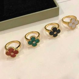 Unique ring for men and women familys clover super beautiful has inexplicable highend feeling lucky with common vnain