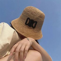 Top Quality Designer Straw Bucket Hat for Women Handmade Crochet Wide Brim Hats Embroidered Letter Sunshade Beach Cap