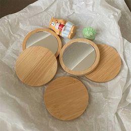 Mirrors Pure Wooden Cosmetic Mirror Round Portable Mirror Makeup Mirror Student Portable Makeup Small Princess Beauty Vanity Mirror