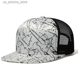 Ball Caps Fashionable design mesh baseball cap mens summer truck cap hip-hop bone buckle cap womens black and white breathable sun hat Q240425