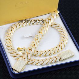 3 Zeilen 15 mm 20 mm breiter Hüfthop -Kubanverbindungskette Gra Moissanit 925 Sterling Silber Gold Platte Feine Schmuck Halsketten Armbänder Armbänder