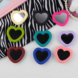 2024 Korea Ins Cute Love Heart Mirror Lazy Griptok Bracket For iPhone 14 Plus Accessories Grip Tok Silicone Phone Holder Ring Stand1. Heart-shaped silicone phone stand