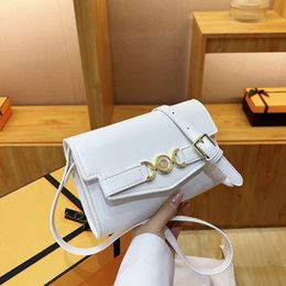 Day Packs 2024 New Casual Versatile Small Square One Shoulder Mobile Phone Crossbody Bag, Niche High-end Feeling, Fashionable and Popular Bag for Women