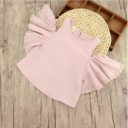Barnskjortor Summer Girls Bluses Tops Cotton Ruffles Sleeve Lace Casual Baby Girl Shirts For Children T Shirts Toddler Kids Clothing H240425