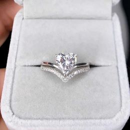 Band Rings Delicate Silver Color White Zircon Stones Heart for Women Fashion Bridal Engagement Wedding Ring Set Jewelry Gift H240425