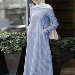 Ethnic Clothing Women's Striped Printed Long Sleeved Dress With Round Neck And Double Pockets Middle Eastern Muslim For Women