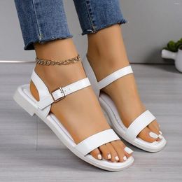 Casual Shoes 2024 Summer Women's Solid Leather Flat Bottom Open Toe Buckle Roman Large Square Heel Beach Sandals Zapatos Para Mujeres