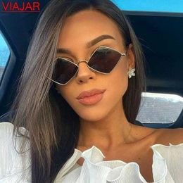 Sunglasses 2024 Punk Sunglasses Womens Brand Designer Small Square Steam Punk Sunglasses Mens Metal Frame Driving Glasses Gafas De Sol Mujer J240423