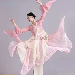 Stage Wear Oriental Classical Dance Performance Clothing Butterfly Shirt Sequin Dress Hanfu Folk Dance Female Art Test Chinese Folk Wear d240425