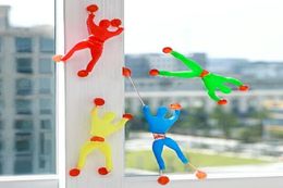 Funny Flexible Climb Men Sticky Wall Toy Kids Toys Climbing Flip Plastic Man Children Attractive Classic Gift7105261