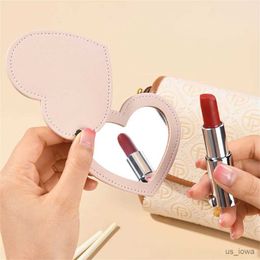 Mirrors PU Leather Folding Beauty Mirror Love Heart Single Side Rotating Cosmetic Mirror Mini Portable Carry-on Mirror High Definition