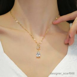 Pendant Necklaces Stainless Steel Butterfly Tears Light Luxury Water Drop Wedding Necklace Temperament Niche Design Sense Versatile Clavicle Chain