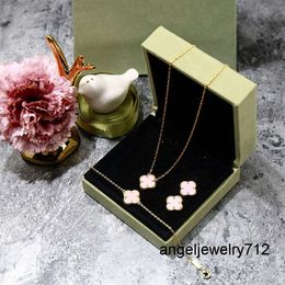 Cleef Fashion Brand Single Flower Agate Gold Clover Halsband Armband Earring Set 4/fyra Designer smycken för kvinnor