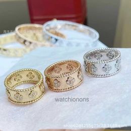 High-end Luxury Ring Fanjia High version kaleidoscope ring light luxury and niche high-end feeling with diamond flowers wide narrow couple