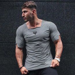 Men's T-Shirts Cotton Square Collar Mens Running T-Shirt Gym Bodybuilding Fitness Training Clothing Retro Hole Slim Fit Breathable Summer ShirtL2404