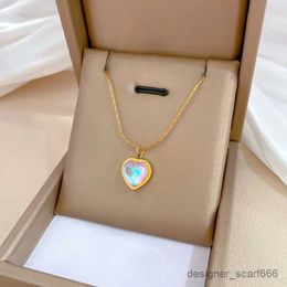 Pendant Necklaces Heart Moonstone Necklace For Women Silver/Gold Color Blue Crystal Pendant Necklace Snake Chain Necklace Fashion Jewerly Gift