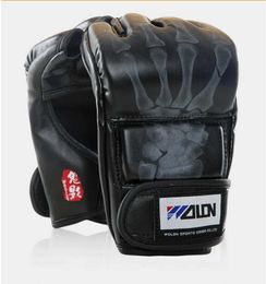 Protective Gear New Grab MMA Gloves PU Boxing Bag Boxing Gloves Black and White W8861 240424