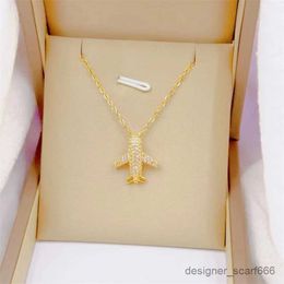 Pendant Necklaces Classic Personality Small Airplane Necklace Fashion Retro Creative Design Stainless Steel Clavicle Chain Pendant Gift
