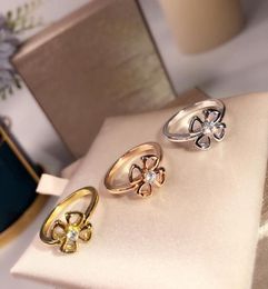 S925 Sterling Silver Ladies039 rings Flower Floret Personality fashion Superior quality High technology Luxurious 9427570