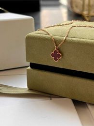2024 Classic Four Leaf Clover Necklaces Pendants necklace 18K rose gold red jade pendant AU750 collarbone chain as a Valentines Day gift for girlfriend