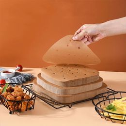 YENİ 2024 100 PC/Bag Air Fritöz Buharlı Linerler Premium Delikli Ahşap Kağıt Kağıtları Yapışmaz Buharlama Sepet Mat Pişirme Mutfak Mutfak için