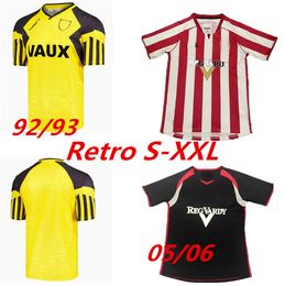 spots SUNDERLAND Retro 24 25 1994 1993 yellow 1992 2005 2006 Soccer Jersey STEWART SIMMS ROBERTS AMAD CLARKE DAJAKU EMBLETON 92 93 94 05 06 Football Shirt PRITCHARD 999