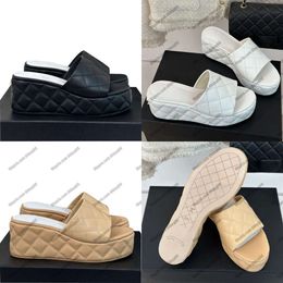 Womens Wedge Platform Heels 6.5cm Sandals Designer Slip on Slippers Lambskin Quilted Texture Golden Hardware Outdoor Leisure Shoe Original Quality