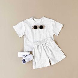 Clothing Sets 2024 Summer Newborn Baby Boys Clothes Set Summer Solid Colour T-shirt+shorts 2Pcs 0-4Y Baby Girl Outfit Set Casual Simplicity Set H240425