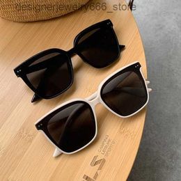 Sunglasses sunglasses large frame UV resistant trendy male and female celebrities internet celebrity same TR polarized generation Q240425