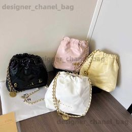 Totes New Womens Bucket Bag Womens Shoulder Bag Crossbody Bag Handheld Bag Embroidered Thread Pearl Garbage Bag T240425