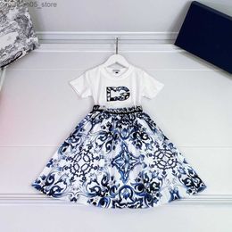 Clothing Sets Girls Summer cute casual Cartoon Bear print round neck dress princess skirt childrens Q240425