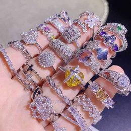 Lekkie luksusowe mikro inkrustowane minimalistyczne pierścień Nieregularny cyrkonż