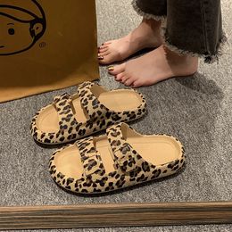 Leopard Soft Sole Pillow Slippers for Women Double Buckle Thick Platform Cloud Slides Sandals Woman Summer NonSlip Flip Flops 240415