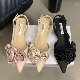 Casual Shoes 2024 Pointed Toe Ladies Low Heel Sandals Pumps Female Shallow Footwear Fashion Flower Elegant Women Heeled