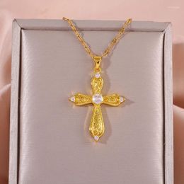 Pendant Necklaces The Classic And Fashionable Cross Pattern Necklace Gives Women A Sense Of Luxury Niche Design.